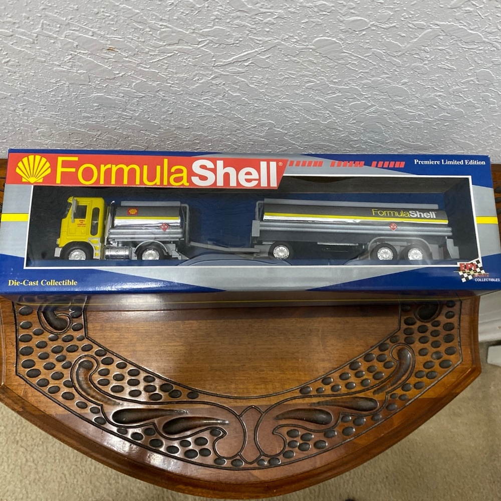 Formula Shell Oil Tanker, Collectable 1995, Limited Edition, Vintage